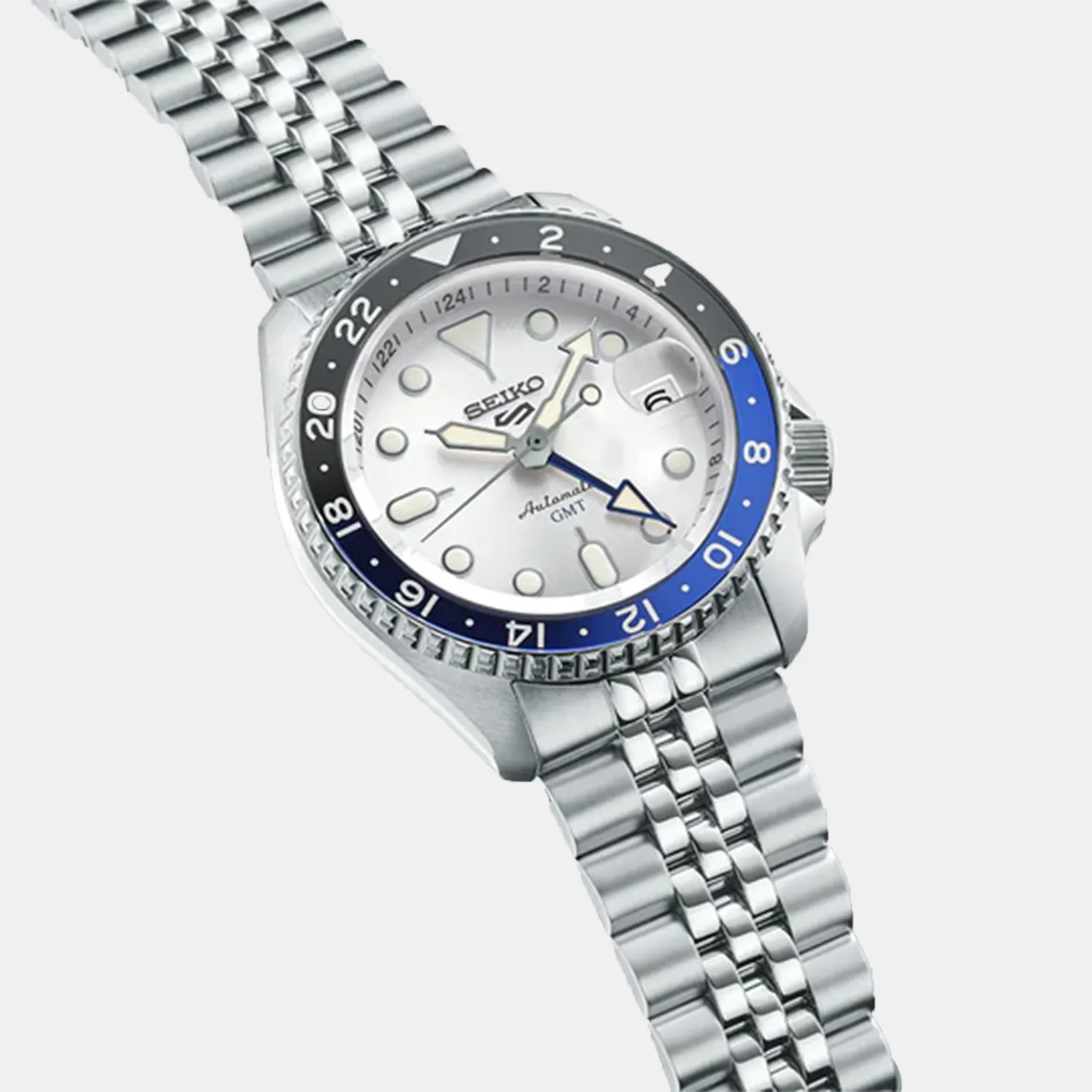 5 Sports Men Automatic White Dial Analog Stainless Steel Watch SSK033K1