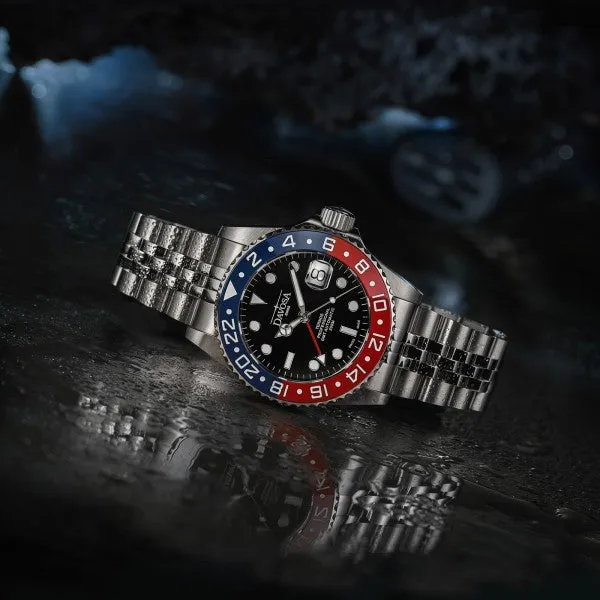 Davosa Ternos Professional GMT Tri Bracelet Watch