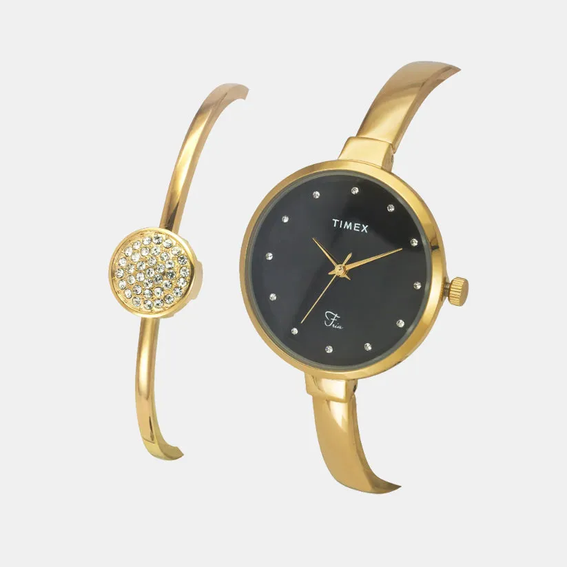 Fria Women Quartz Black Dial Analog Brass Watch with Bracelet TWEL18501