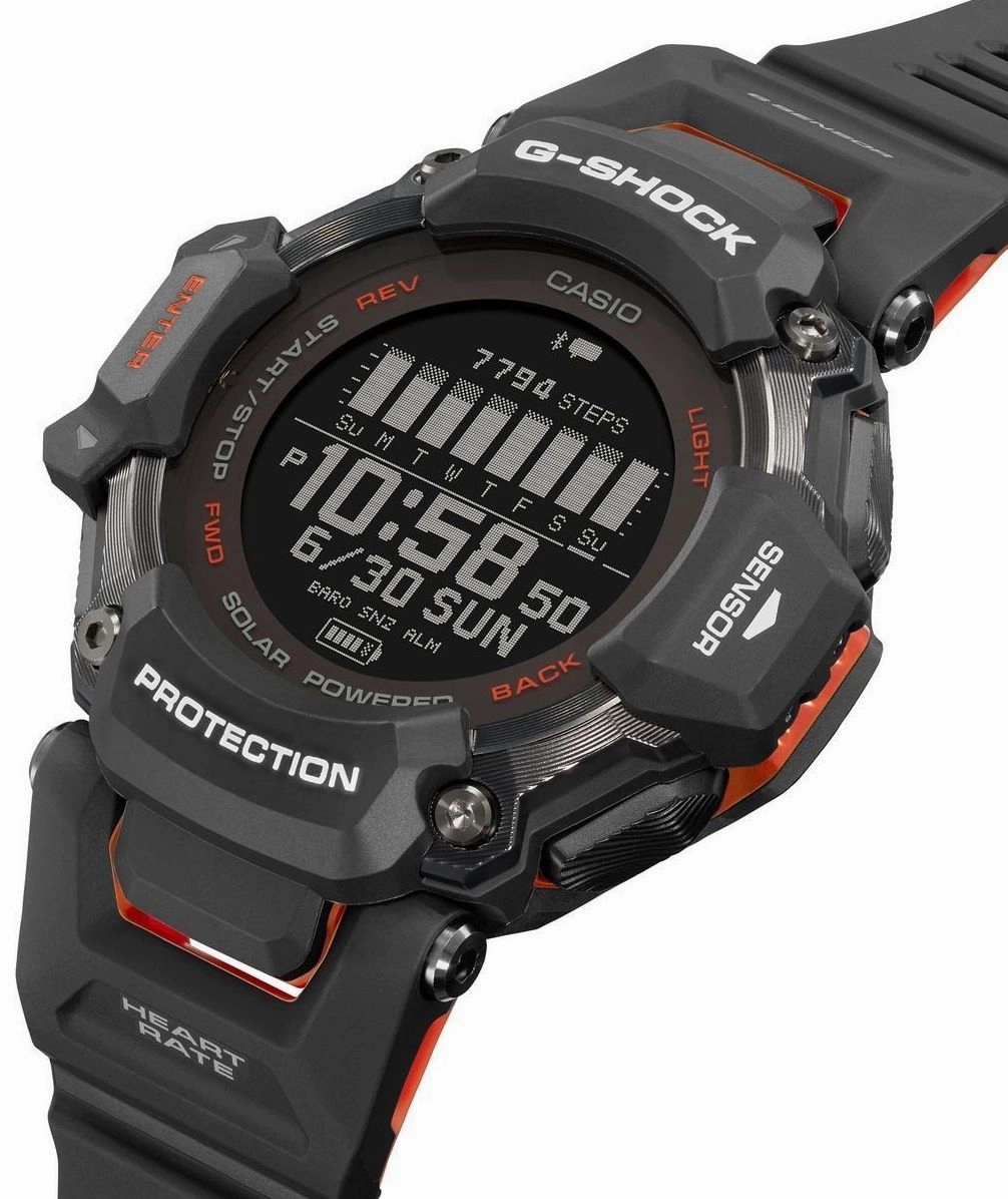 G-Shock 2000 G-Squad Bluetooth Mens D