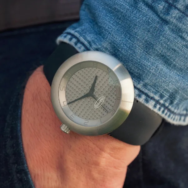 Ikepod Megapod M302 Victor Watch