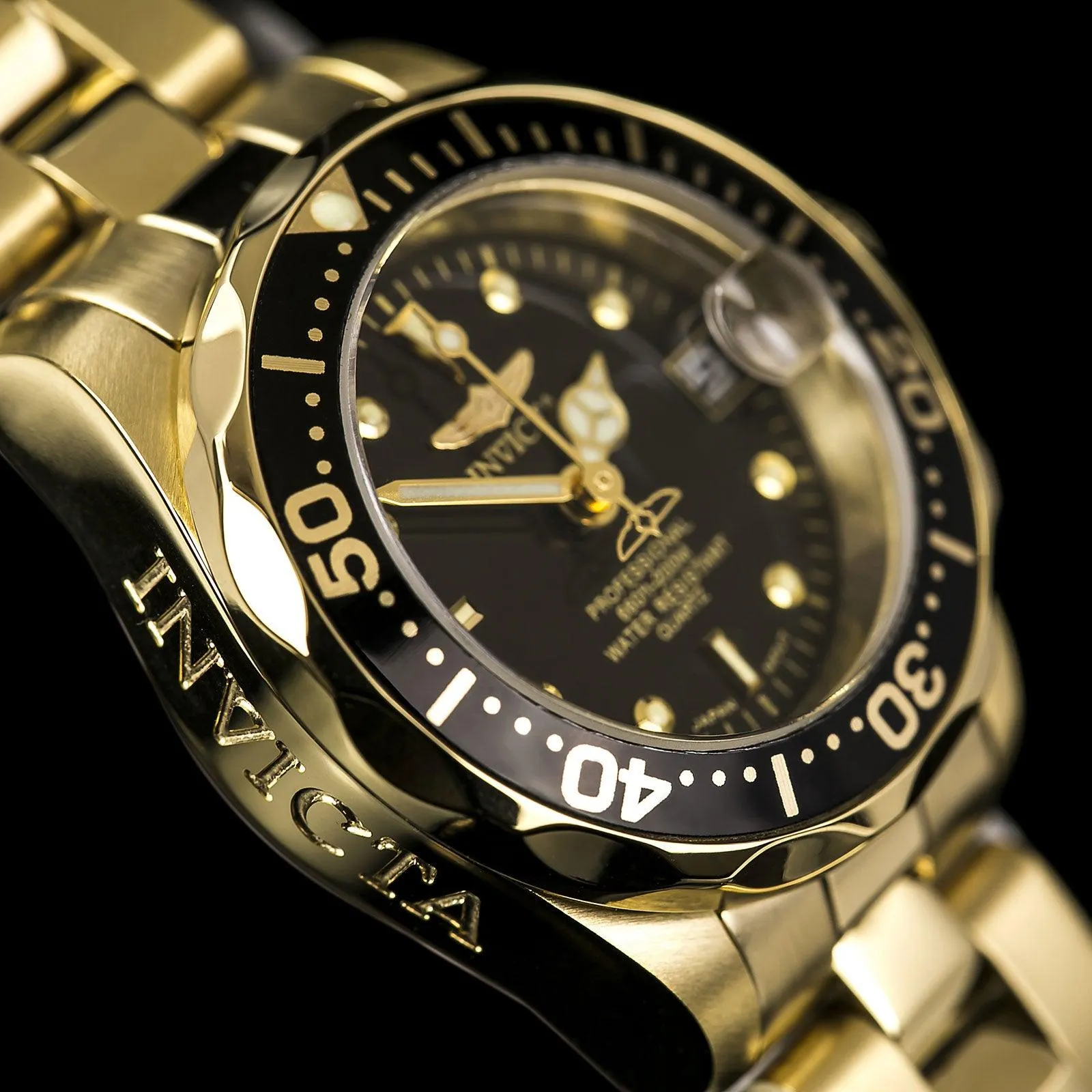 Invicta 8943 Women's Pro Diver Black Dial Gold Tone Watch