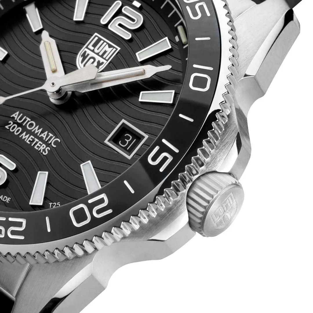 Luminox Pacific Diver 42mm 3100 Series Watch
