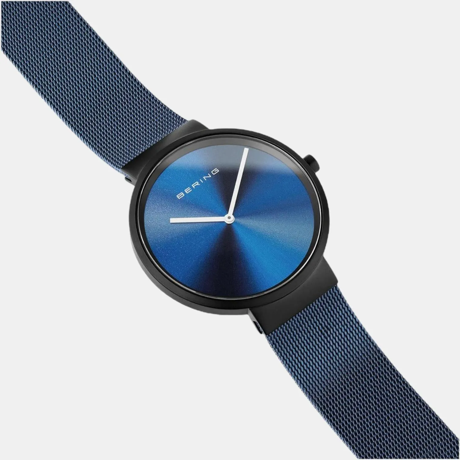 Men's Blue Analog Stainless Steel Watch 19039-327