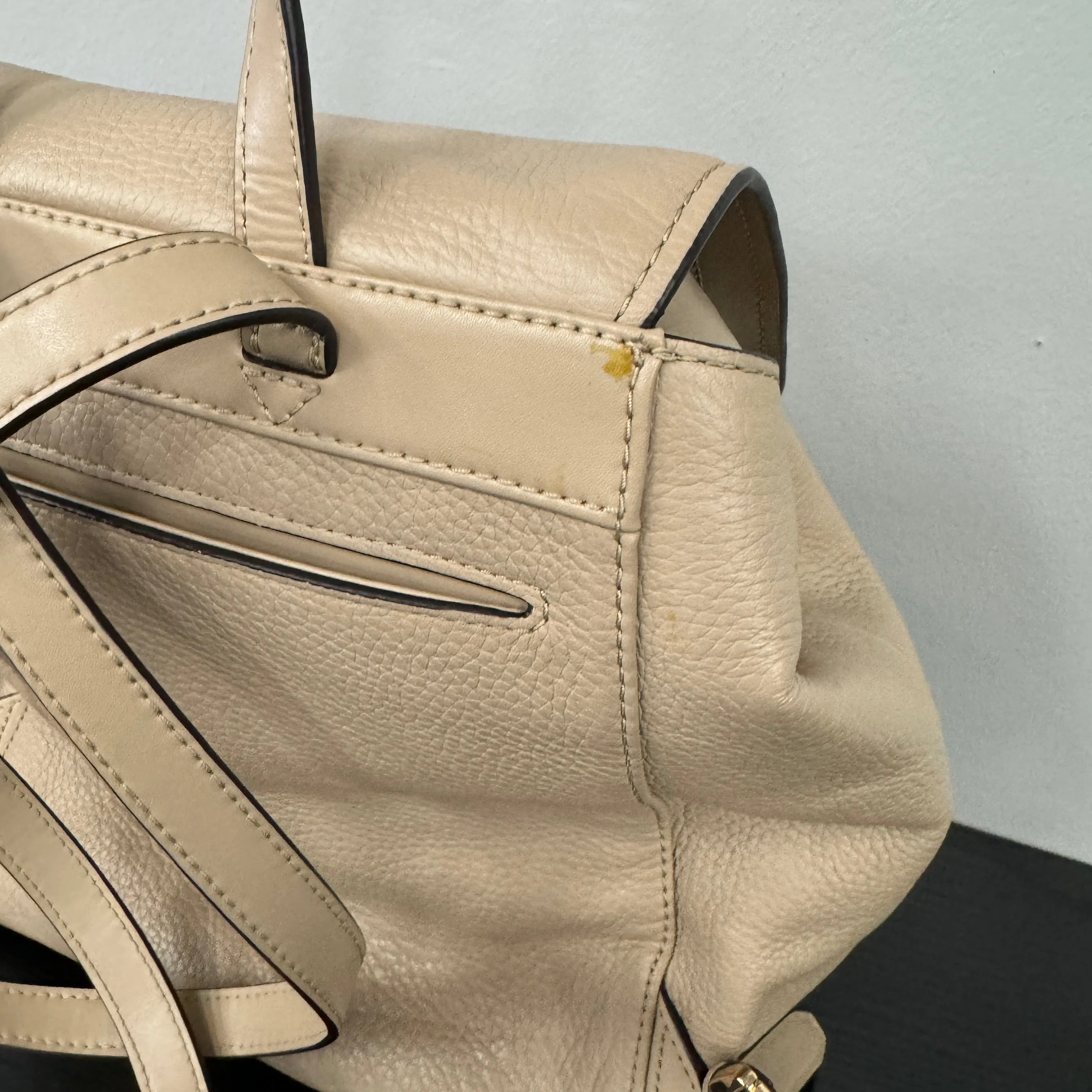 Michael Kors Bags Backpack Designer By Michael Kors In Tan, Size:Medium