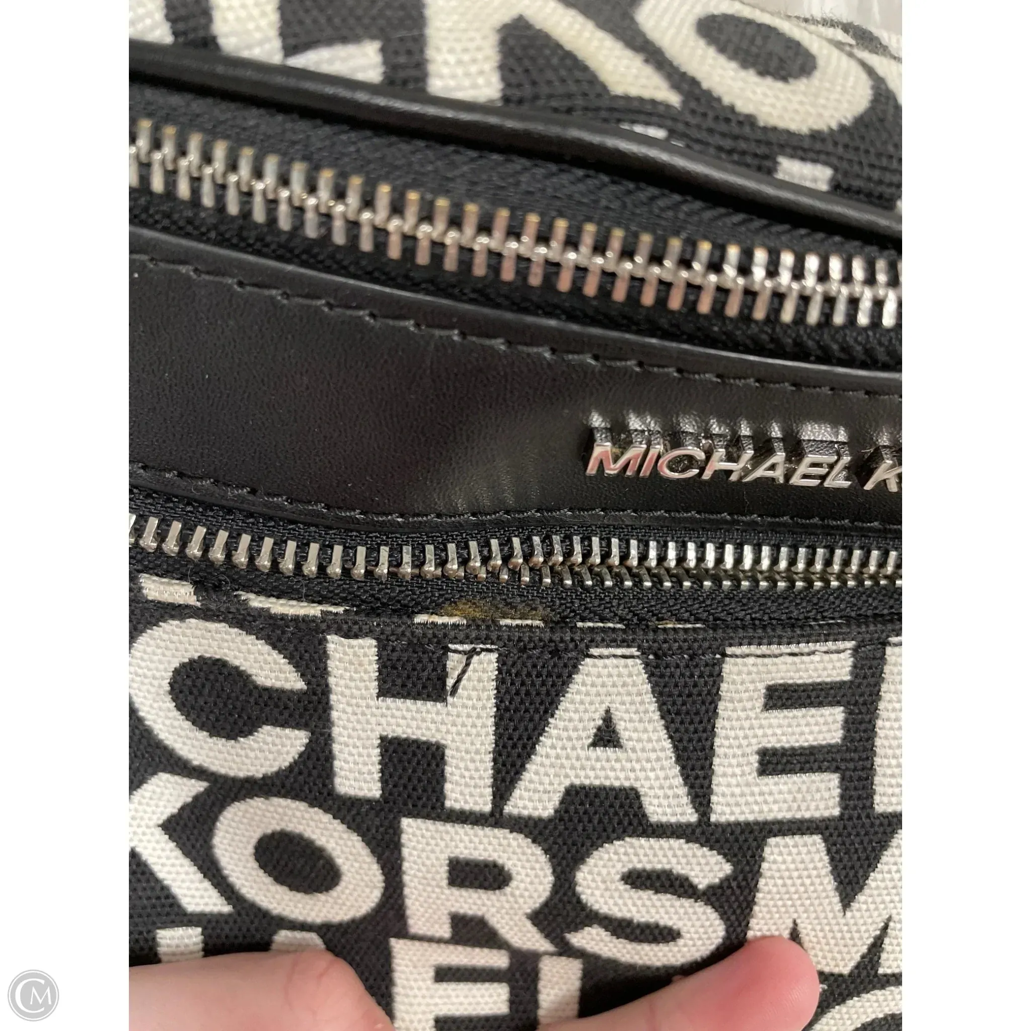 Michael Kors Bags Belt Bag Designer By Michael Kors, Size: Large