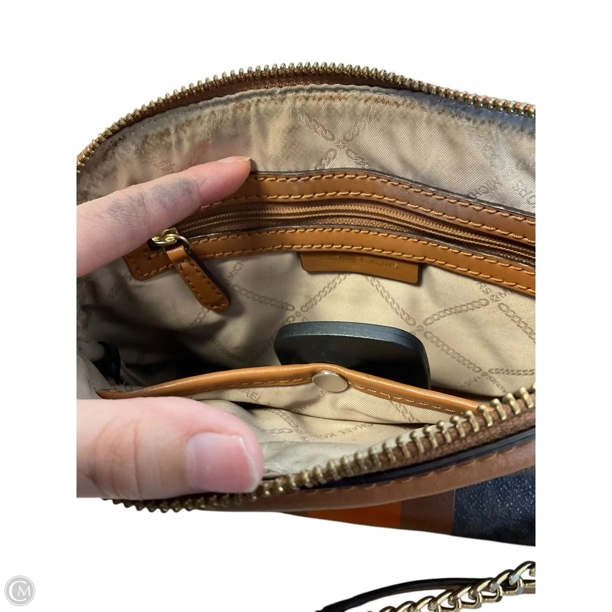 Michael Kors Bags Crossbody Designer By Michael Kors, Size: Medium