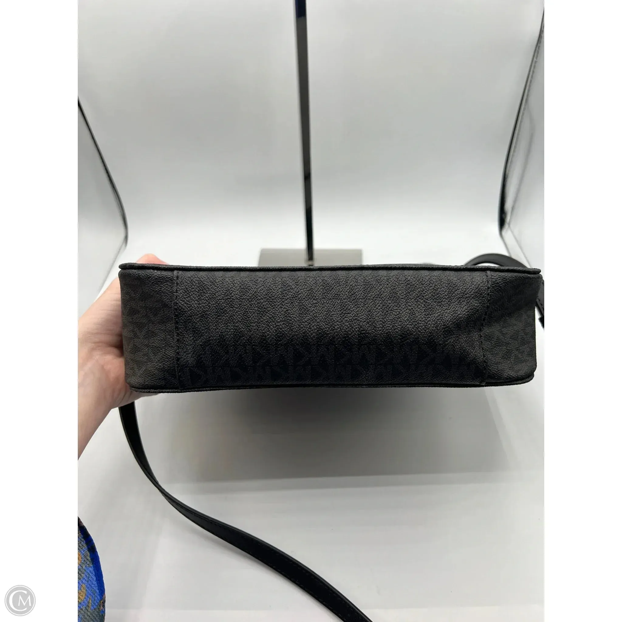 Michael Kors Bags Crossbody Designer By Michael Kors, Size: Medium