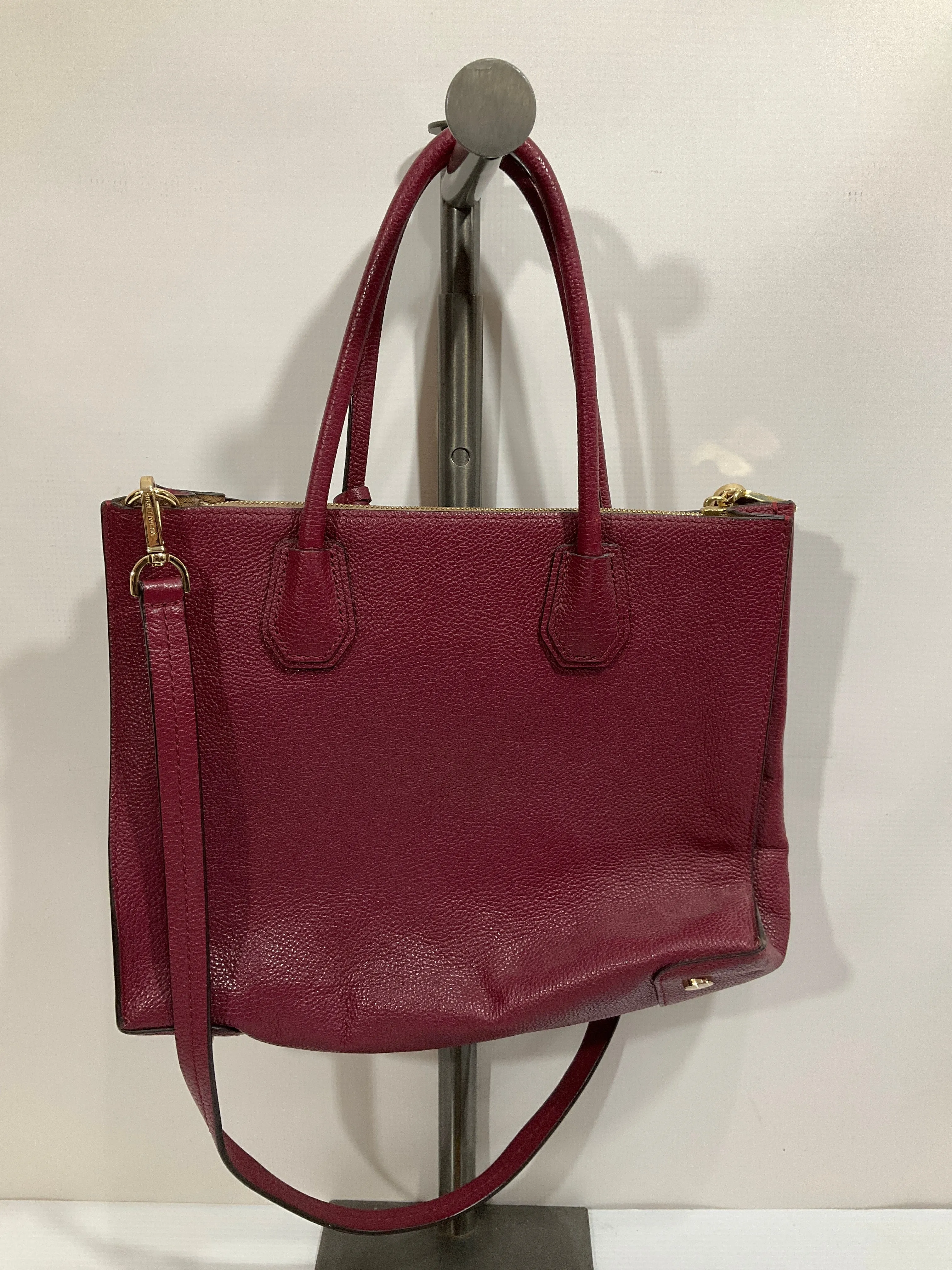 Michael Kors Bags Crossbody Designer By Michael Kors, Size: Medium