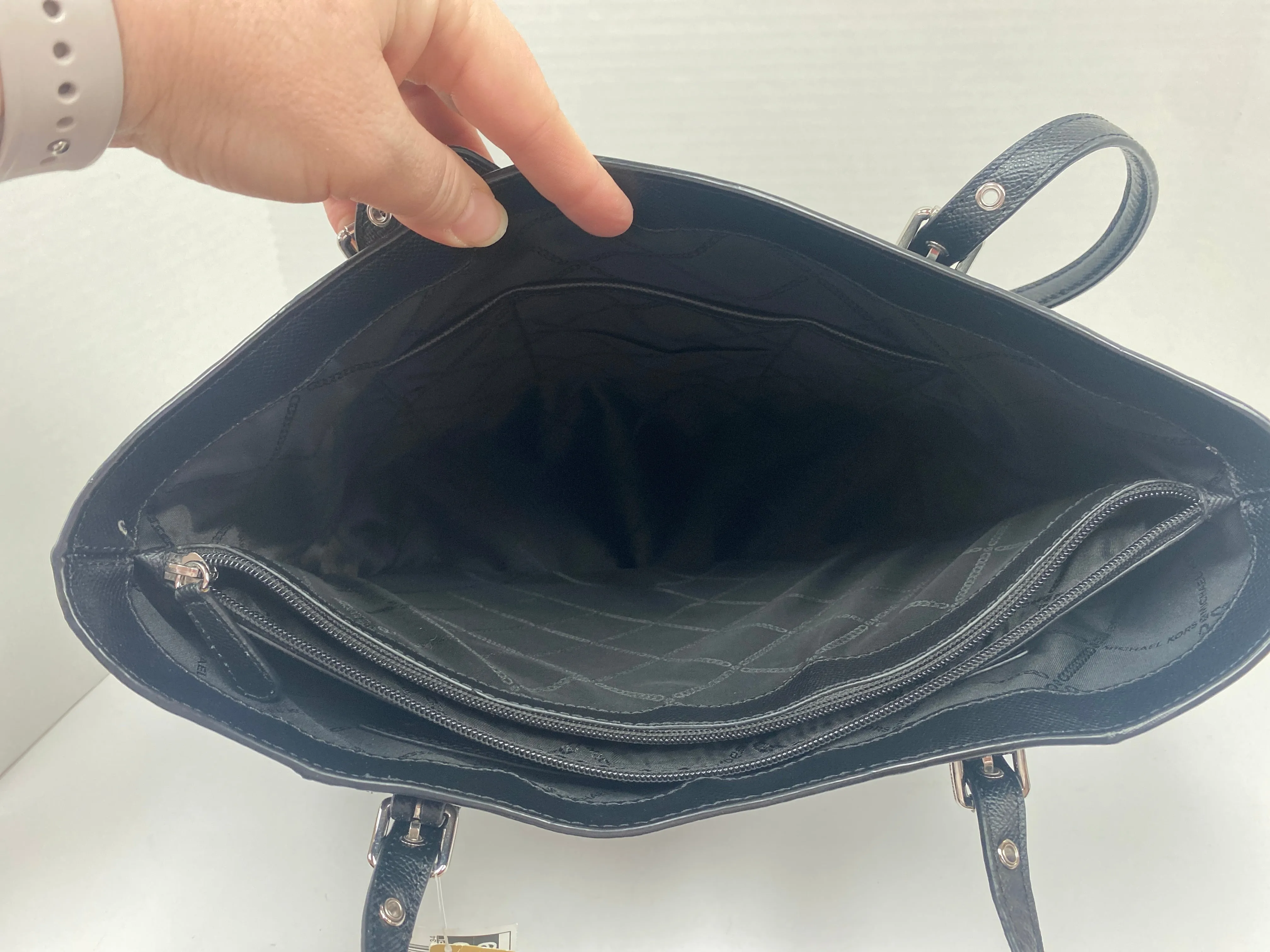 Michael Kors Bags Handbag Designer By Michael Kors  Size: Large