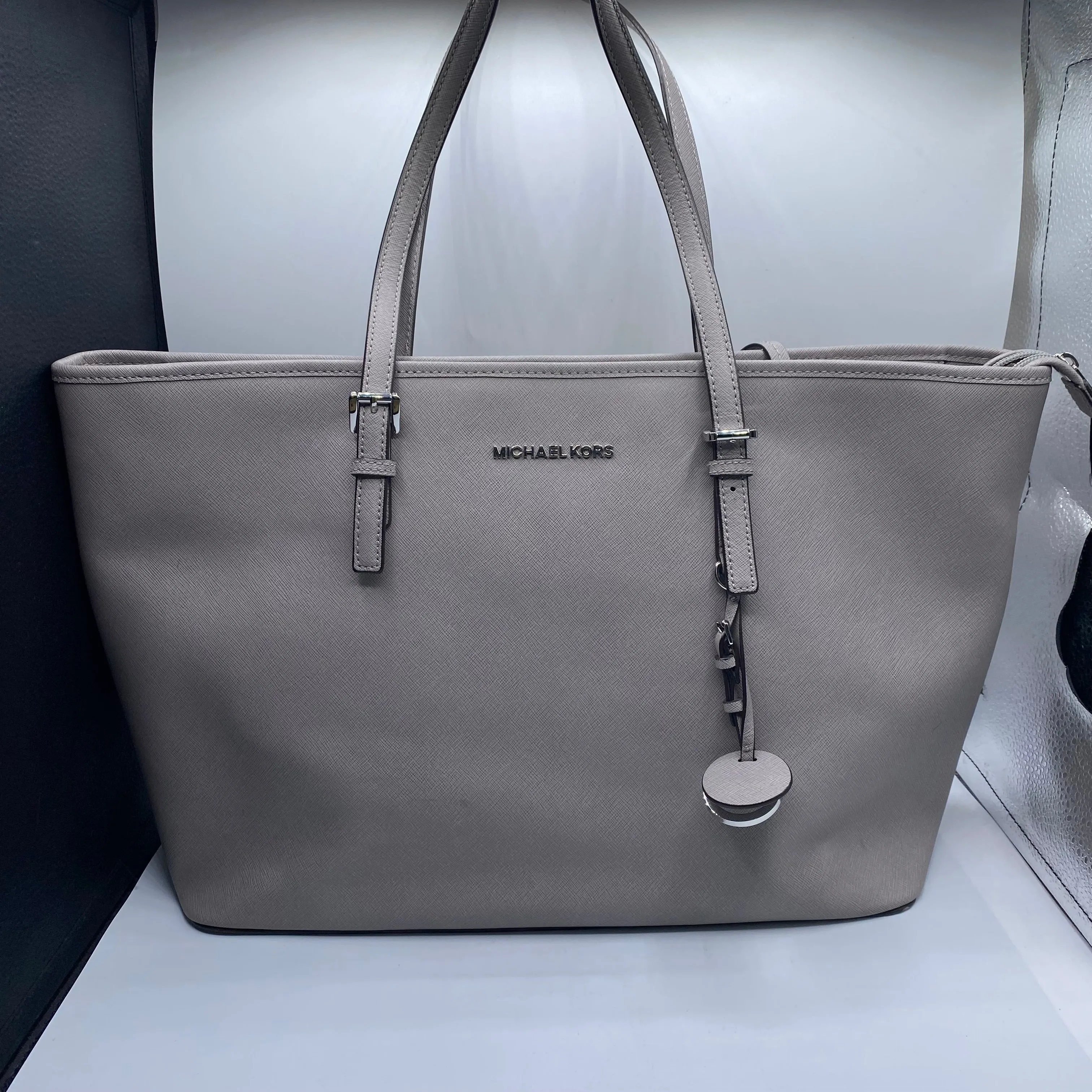 Michael Kors Bags Handbag Designer By Michael Kors, Size: Large
