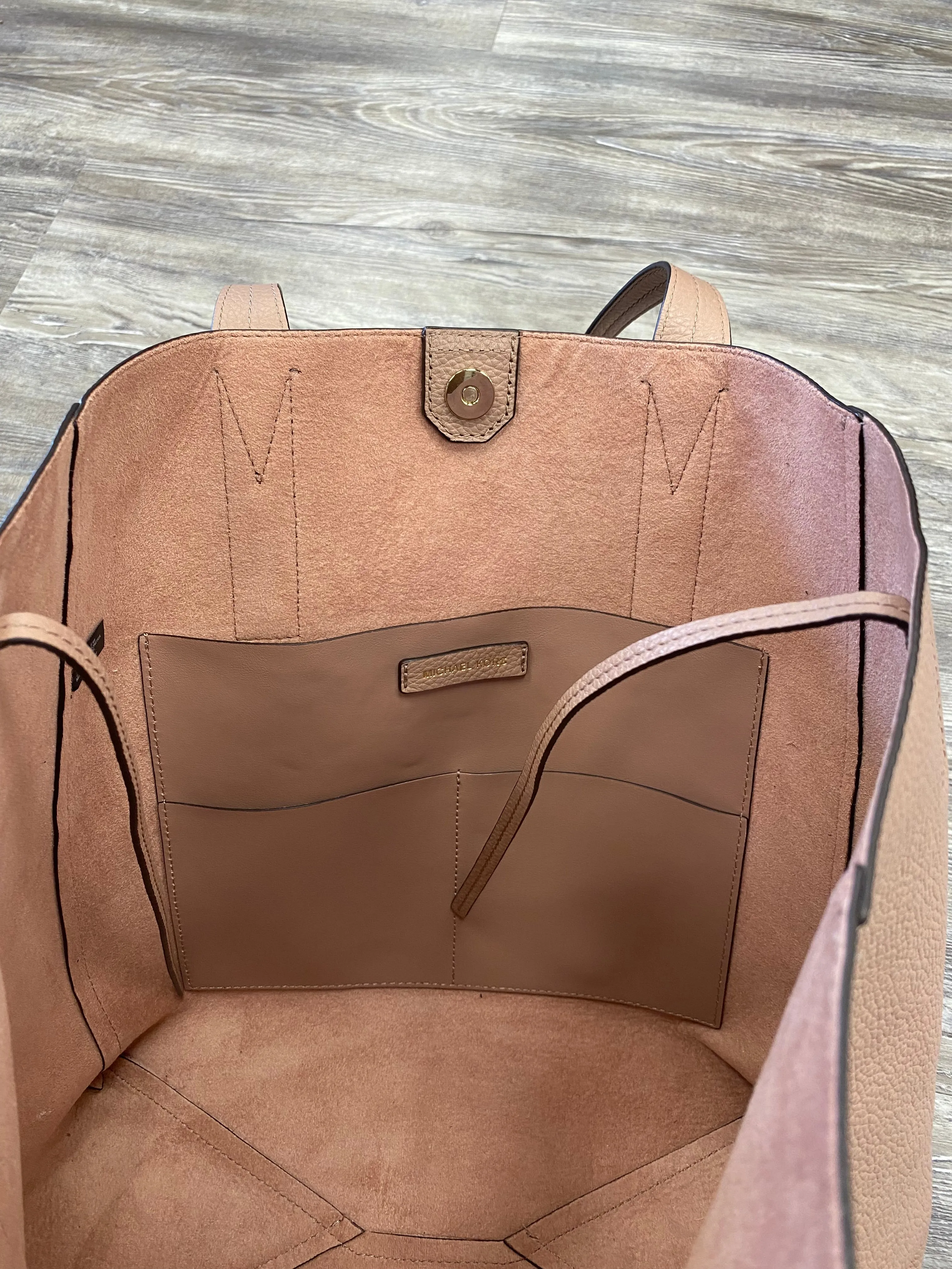 Michael Kors Bags Handbag Designer By Michael Kors  Size: Medium