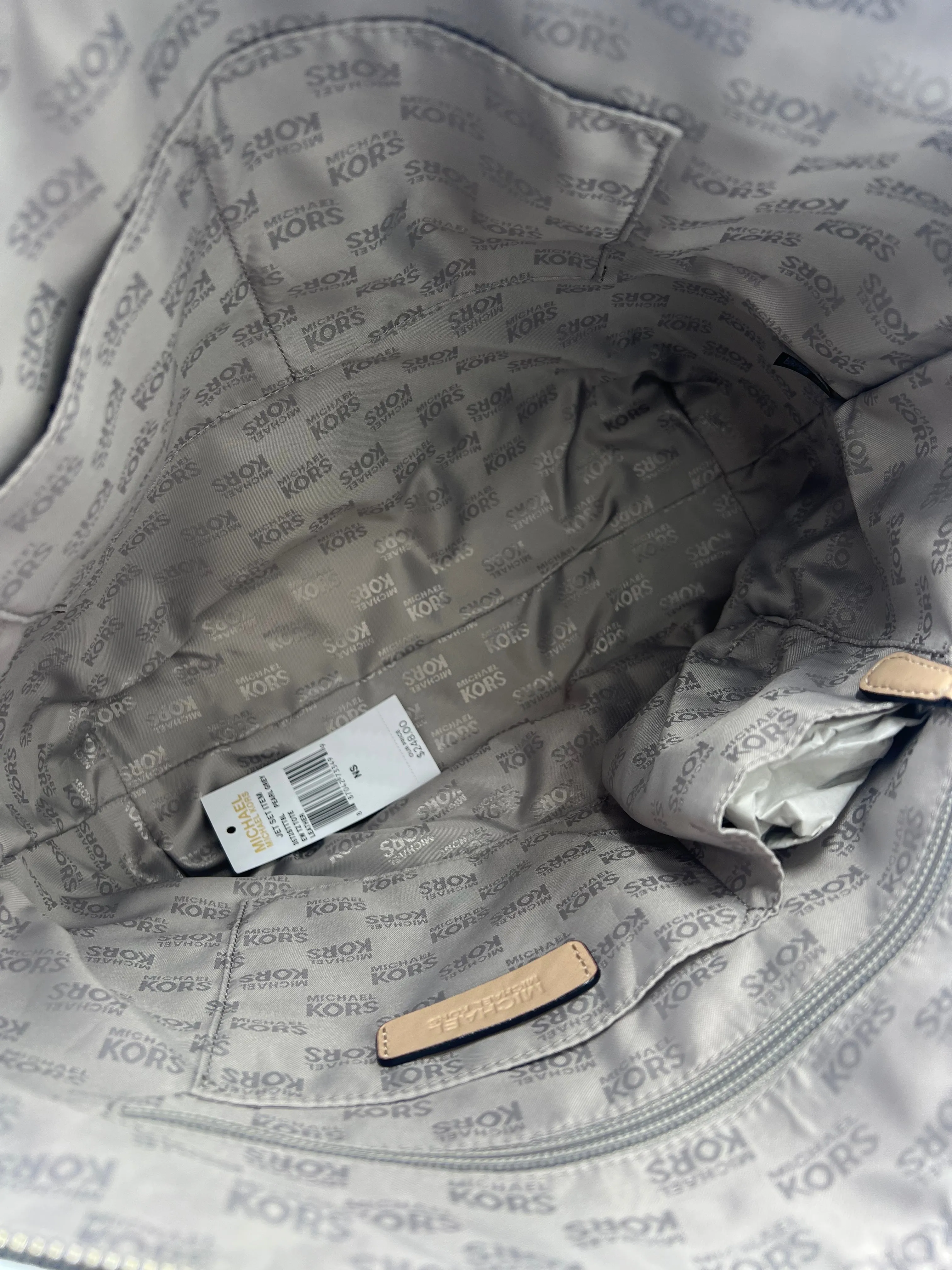 Michael Kors Bags New! Michael Kors Jet Set Leather Tote