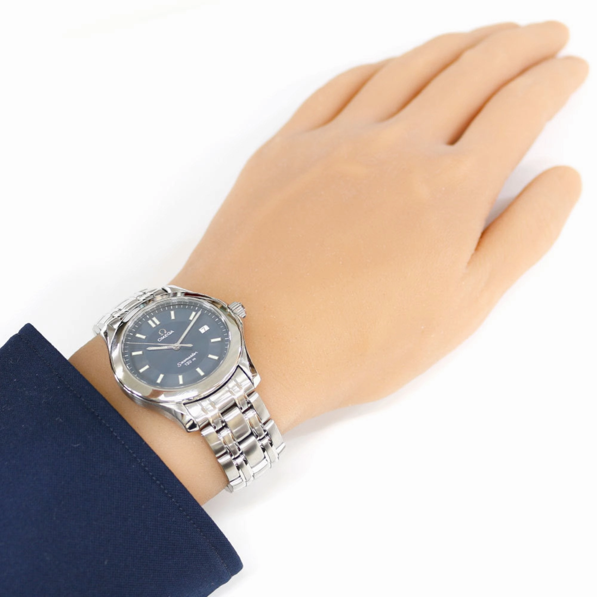 Omega Seamaster Stainless Steel Wristwatch (Pre-Owned)