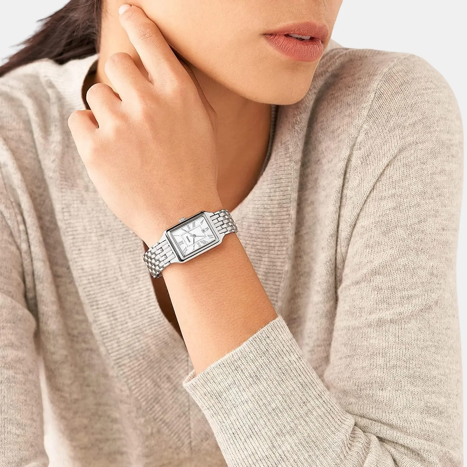 Raquel Women Quartz Silver Dial Analog Stainless Steel Watch ES5221
