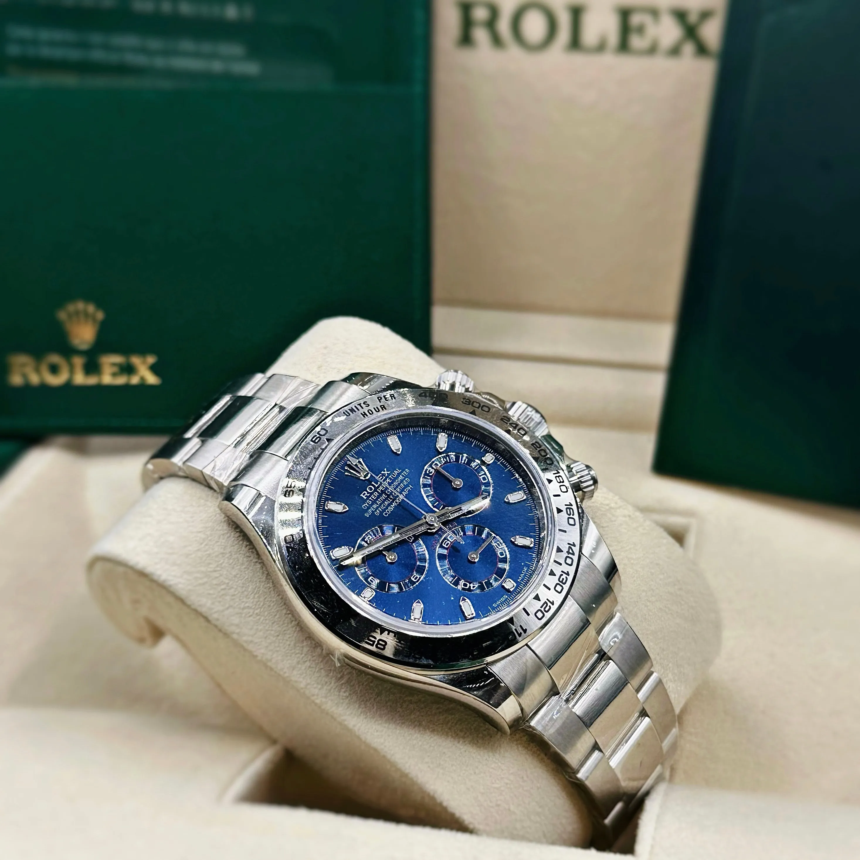 Rolex Cosmograph Daytona 40mm - Ref: 116509 - Blue Index Dial, 18K White Gold Oyster Bracelet Men's Watch