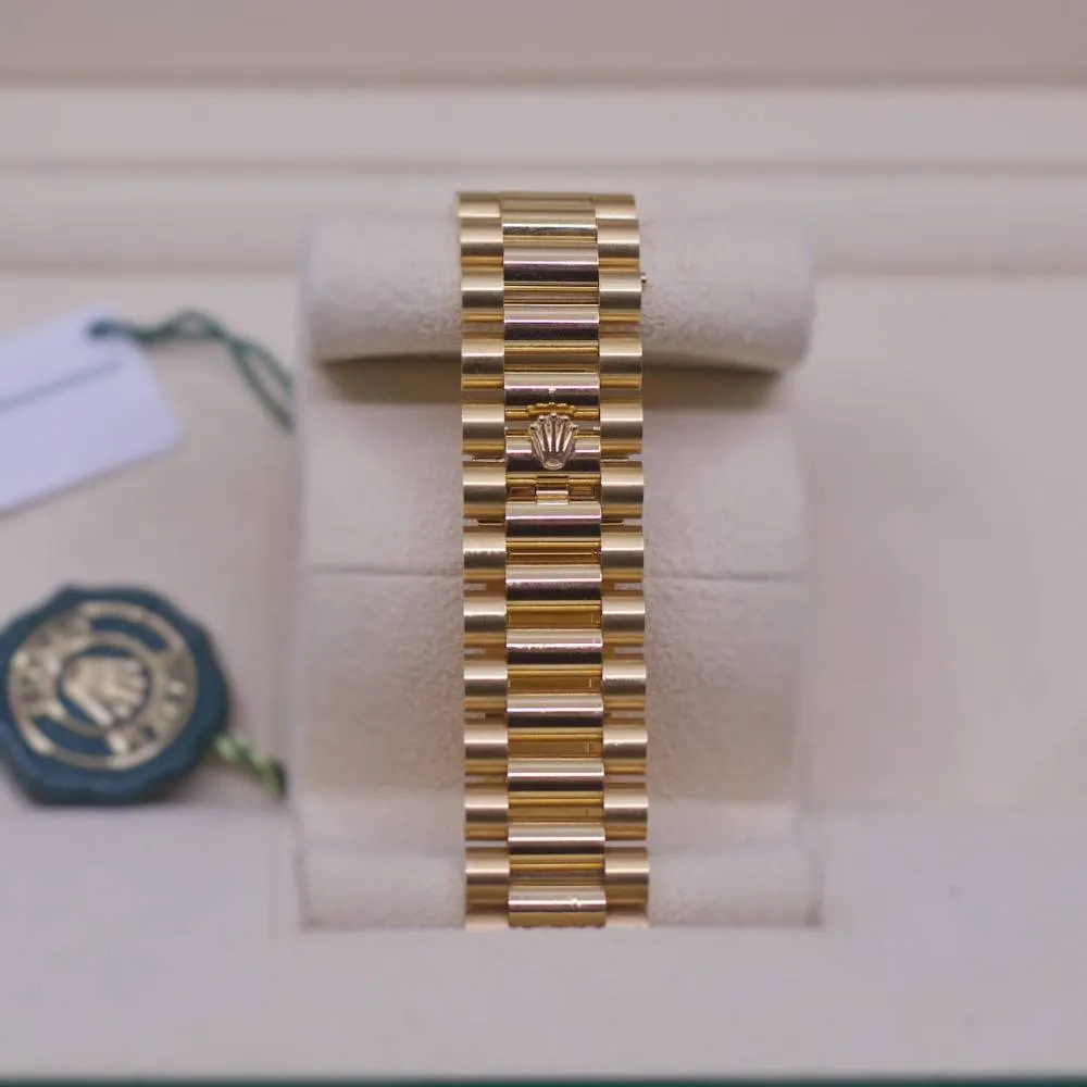 Rolex Day Date 40mm - Ref: 228238-0005 - Champagne Diamond Dial & Fluted Bezel, 18K Yellow Gold President Bracelet Men's Watch