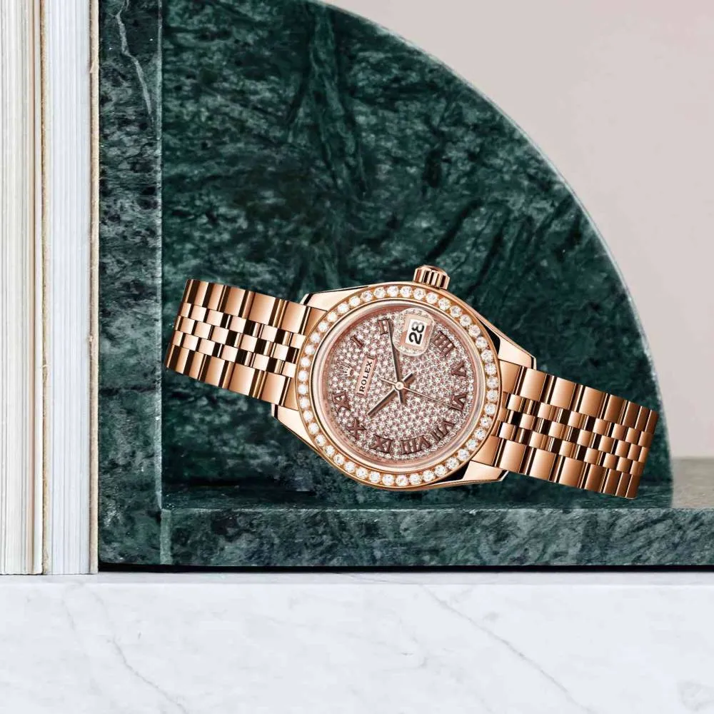 Rolex Lady Datejust 28mm - Ref: 279135rbr dprj - Sundust Diamond Dial, 18K Rose Gold Jubilee Bracelet Women's Watch