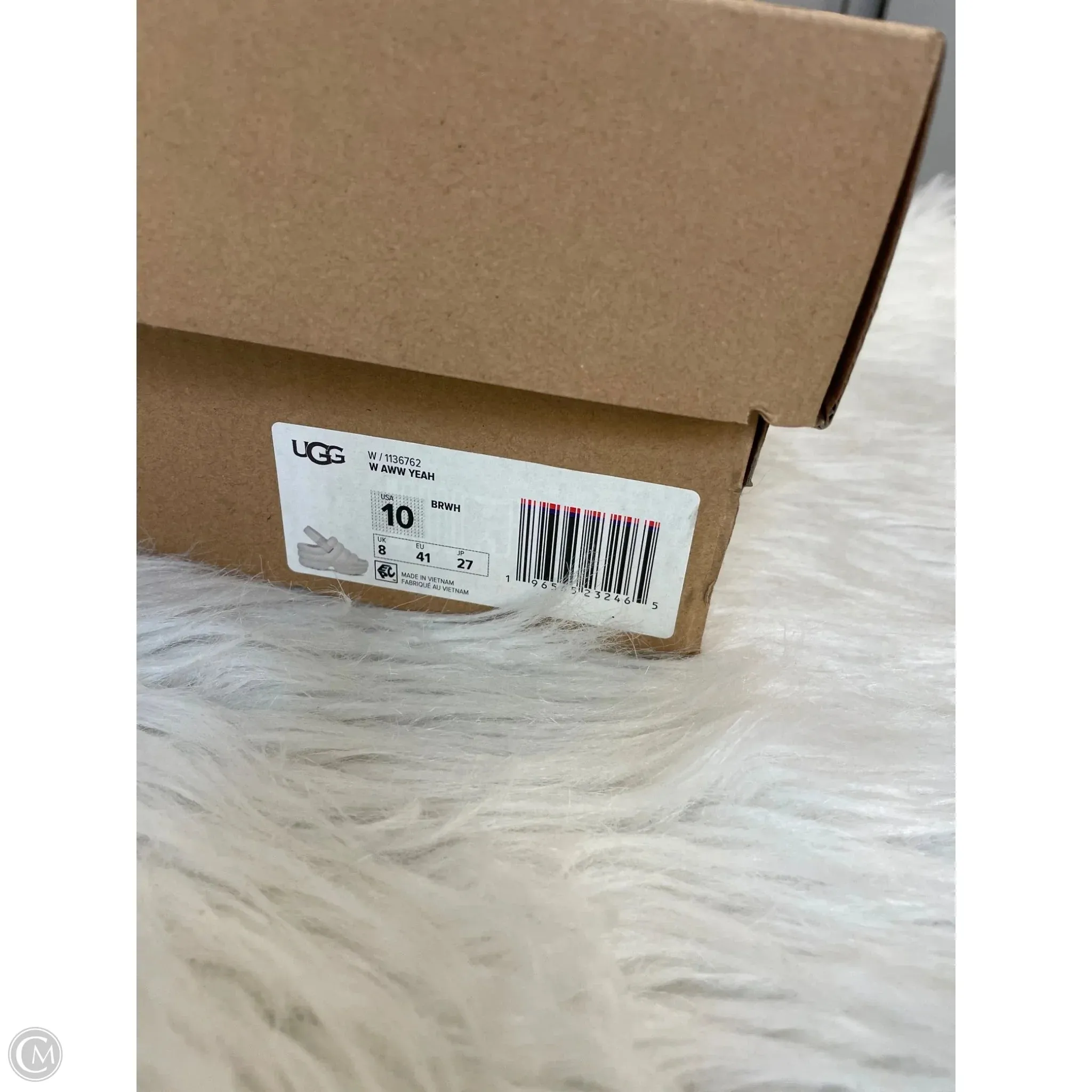 Sandals Designer By Ugg In Cream, Size: 10
