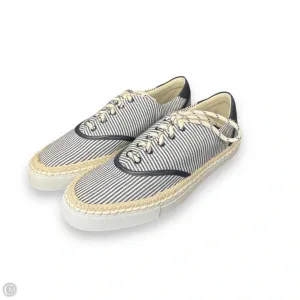 Shoes Designer By Kate Spade In Blue & White, Size: 9 kate spade