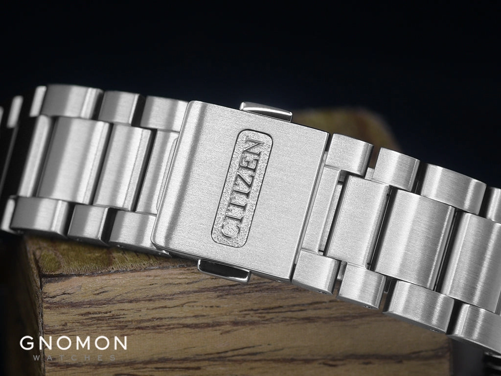 The Citizen Eco-Drive 40 Silver Ref. AQ4060-50A