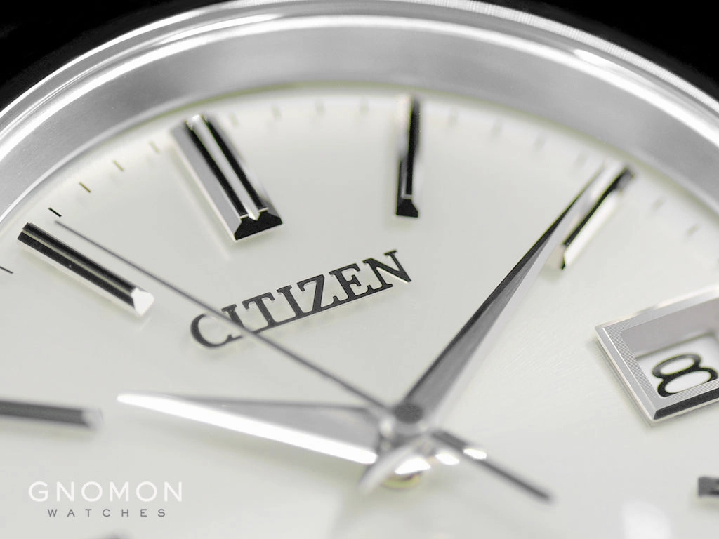 The Citizen Super Titanium Ivory Ref. AQ4100-57A