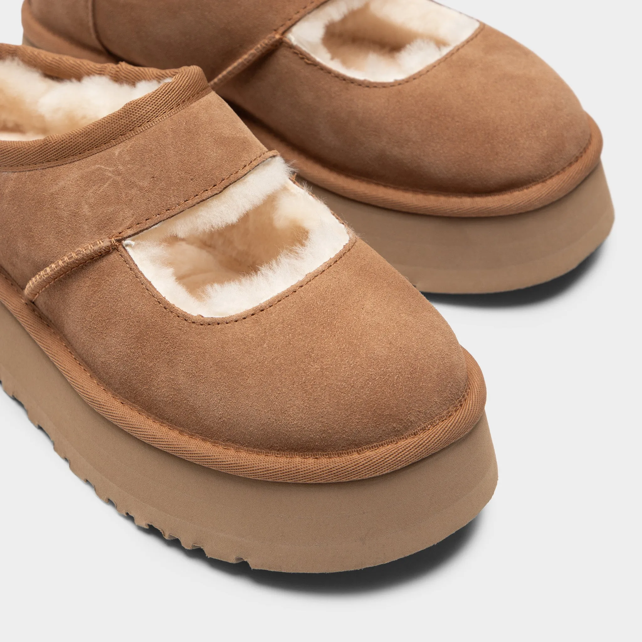UGG Women's Bea Mary Jane / Chestnut Ugg Shoes