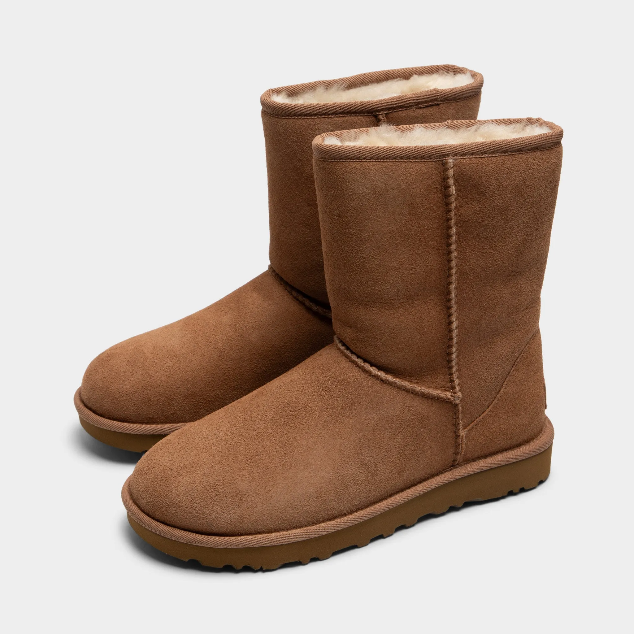 UGG Women's Classic Short II / Chestnut Ugg Shoes