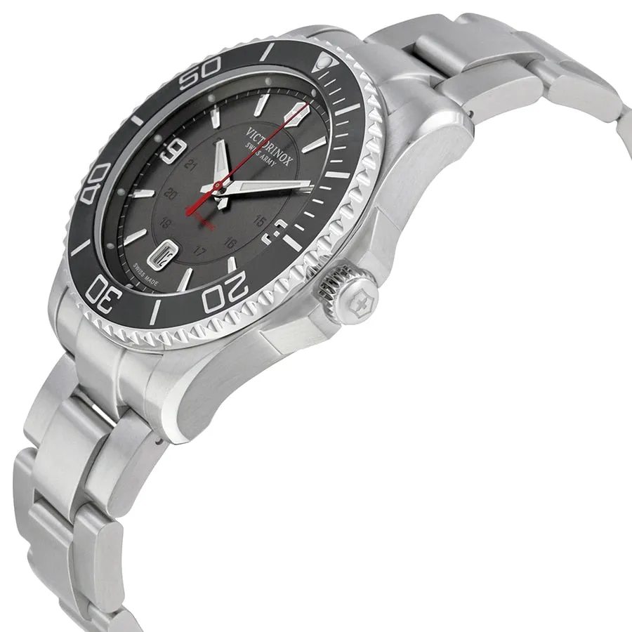 Victorinox Mens 'Maverick' Swiss Stainless Steel Automatic Watch, Color:Silver-Toned (Model: 241705)