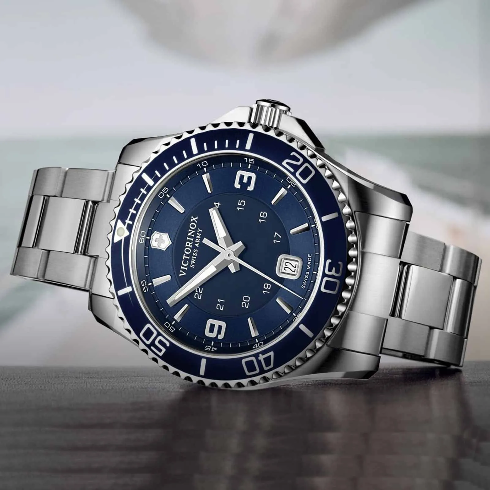 Victorinox Swiss Army 241602 Men's Maverick Large Navy Blue Dial Stainless Steel Bracelet Watch
